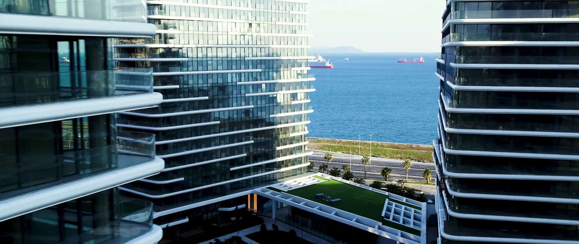 Rus bis va xotinlari Eshakdagi jinsiy aloqa